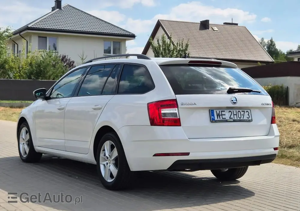SKODA Octavia 1.6 TDI Ambition