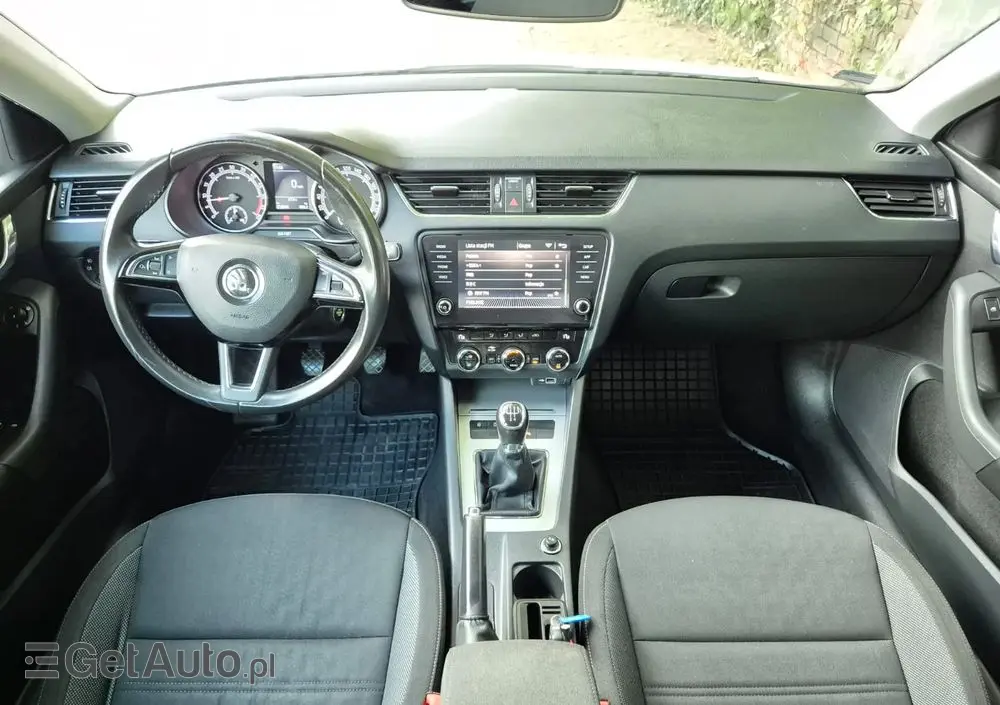 SKODA Octavia 1.6 TDI Ambition