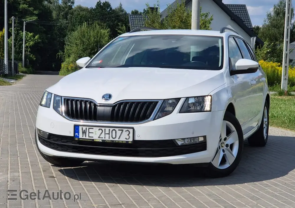 SKODA Octavia 1.6 TDI Ambition