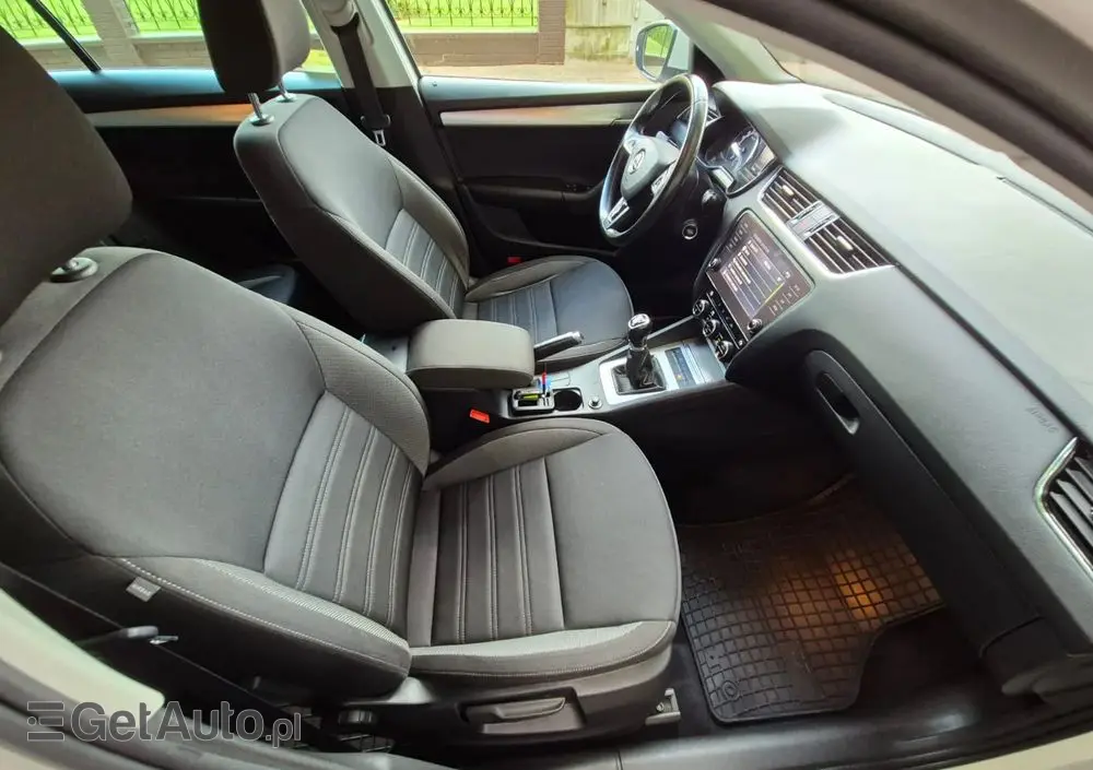 SKODA Octavia 1.6 TDI Ambition