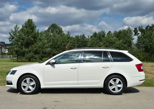 SKODA Octavia 1.6 TDI Ambition