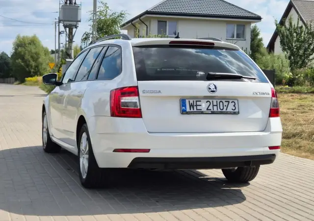 SKODA Octavia 1.6 TDI Ambition