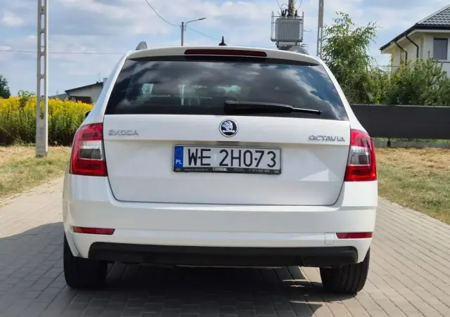 SKODA Octavia 1.6 TDI Ambition