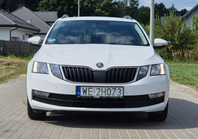 SKODA Octavia 1.6 TDI Ambition