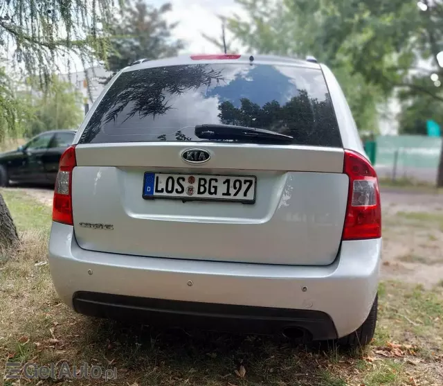 KIA Carens 