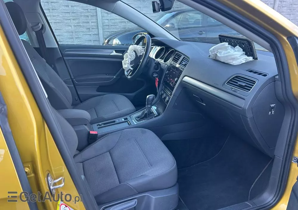 VOLKSWAGEN Golf 1.4 TSI ACT BlueMotion Technology DSG Highline