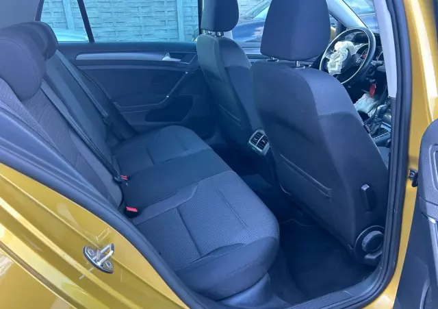 VOLKSWAGEN Golf 1.4 TSI ACT BlueMotion Technology DSG Highline