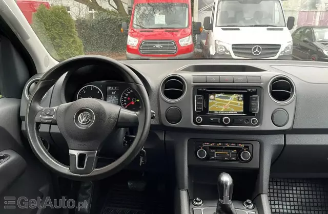 VOLKSWAGEN Amarok 