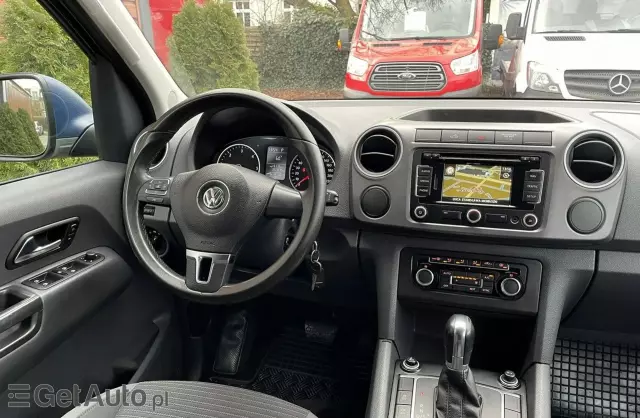 VOLKSWAGEN Amarok 