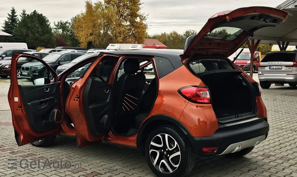 RENAULT Captur 