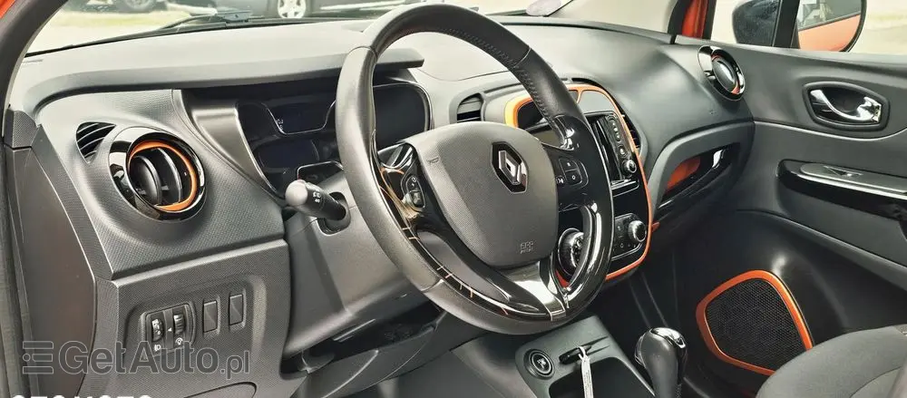 RENAULT Captur 