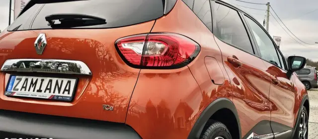 RENAULT Captur 