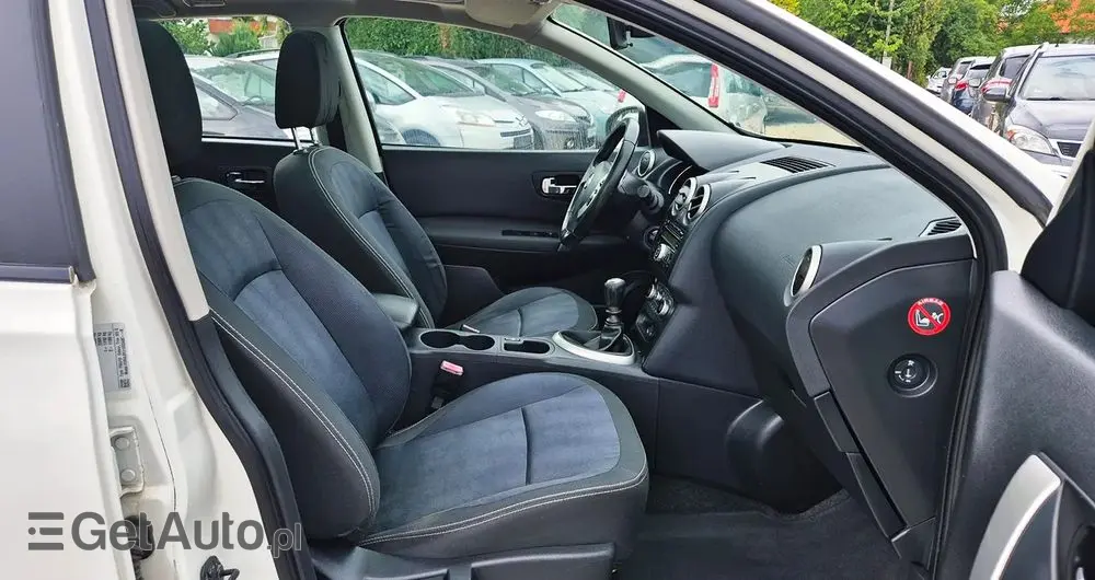 NISSAN Qashqai 2.0 tekna