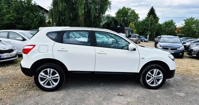 NISSAN Qashqai 2.0 tekna