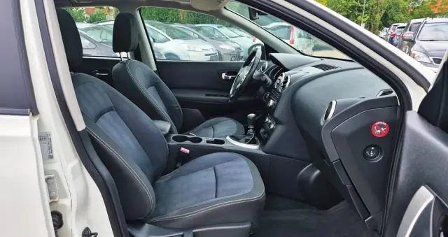 NISSAN Qashqai 2.0 tekna