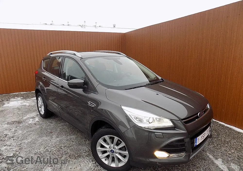 FORD Kuga 1.5 EcoBoost FWD Titanium ASS