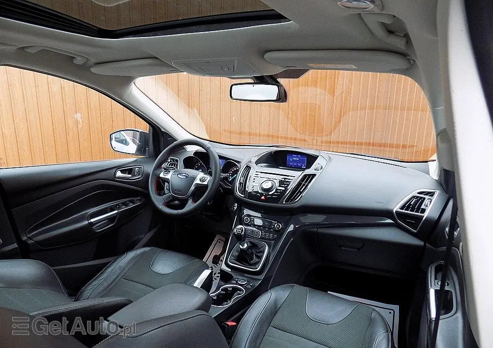 FORD Kuga 1.5 EcoBoost FWD Titanium ASS