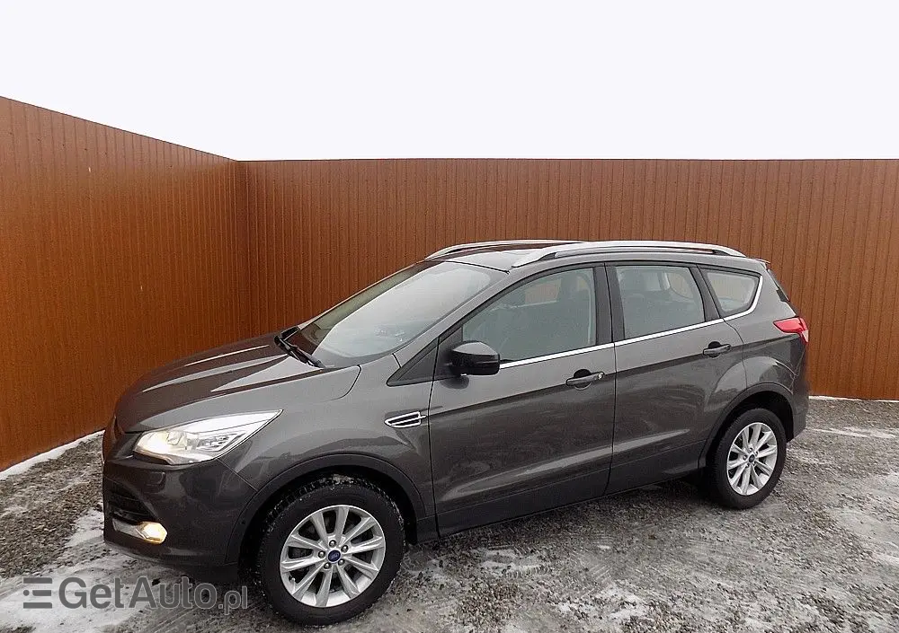 FORD Kuga 1.5 EcoBoost FWD Titanium ASS