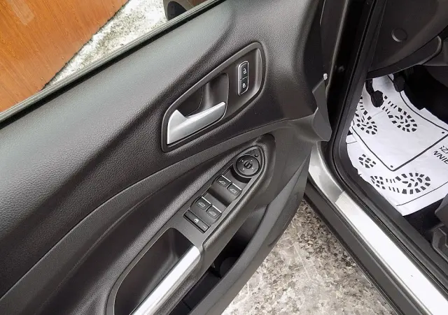 FORD Kuga 1.5 EcoBoost FWD Titanium ASS