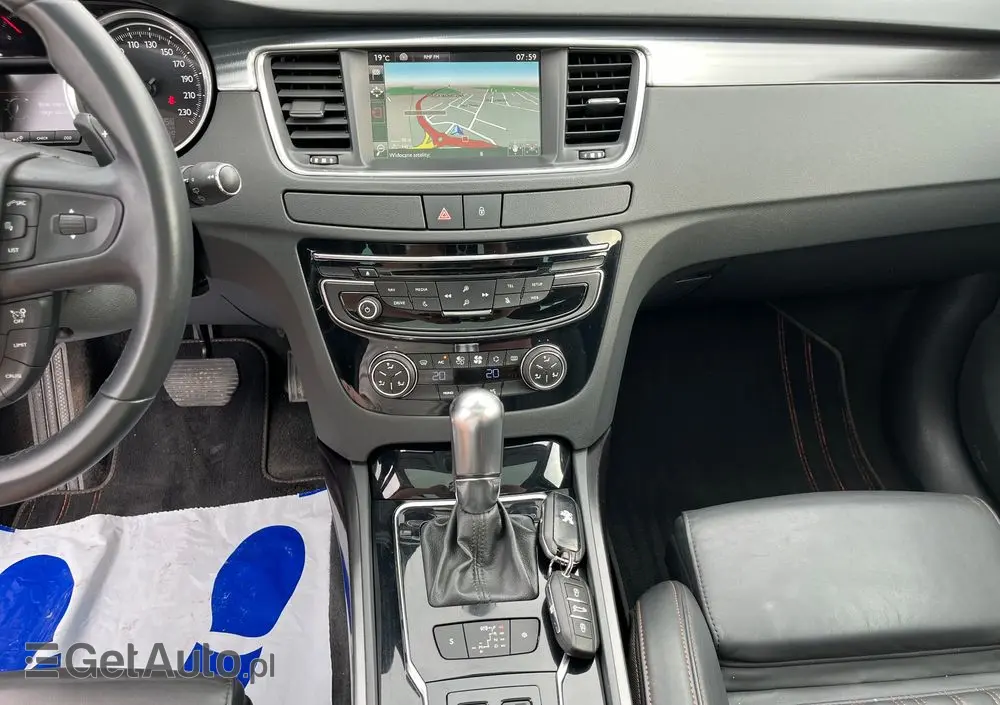 PEUGEOT 508 RXH BlueHDi 180 EAT6 Stop&Start