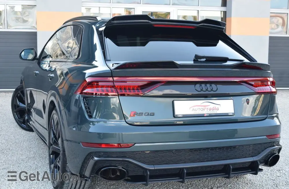 AUDI RS Q8 TFSI quattro tiptronic