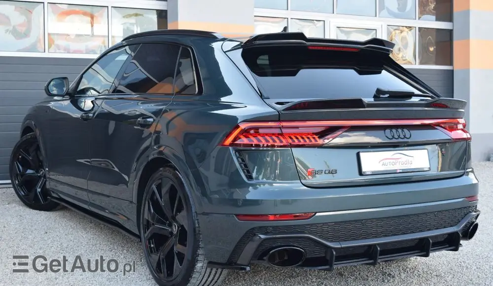 AUDI RS Q8 TFSI quattro tiptronic