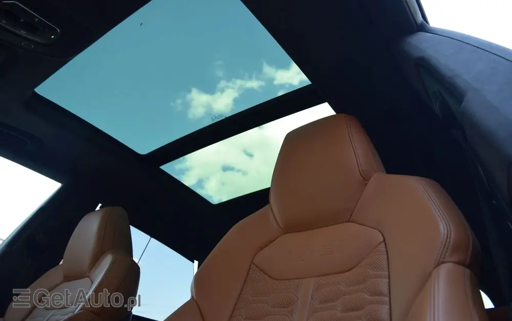 AUDI RS Q8 TFSI quattro tiptronic