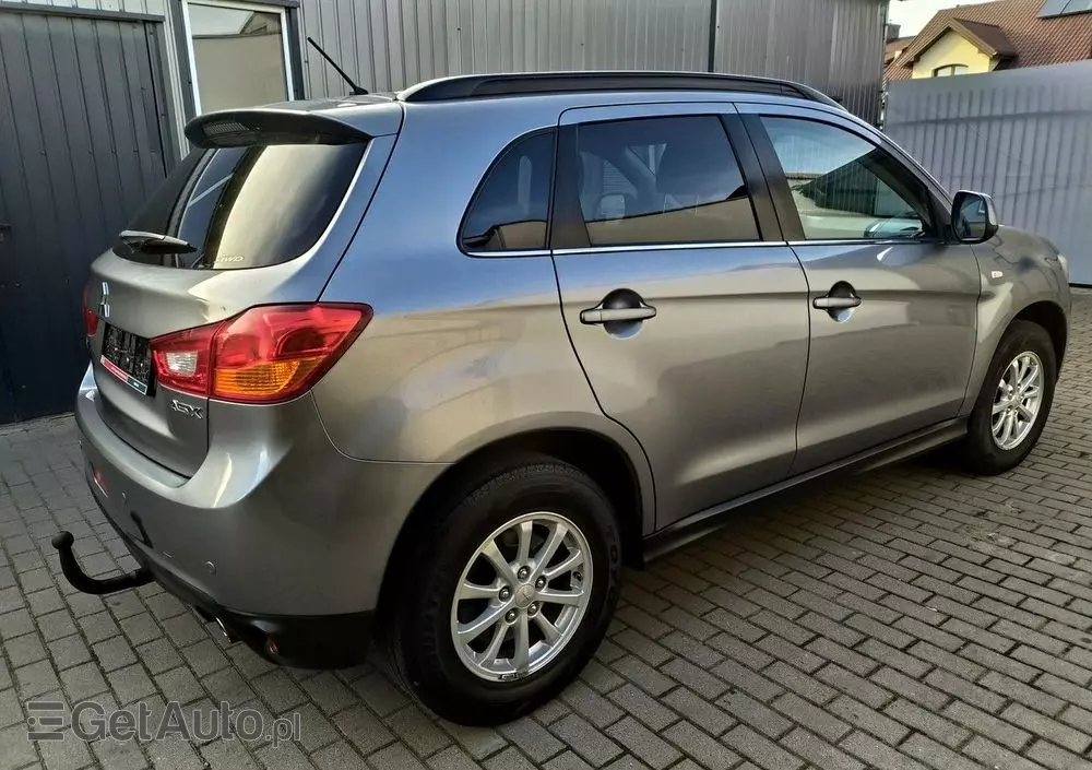 MITSUBISHI ASX 