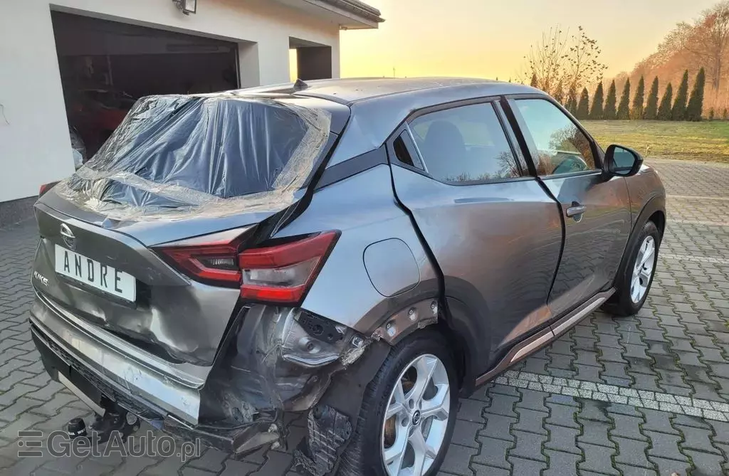 NISSAN Juke 