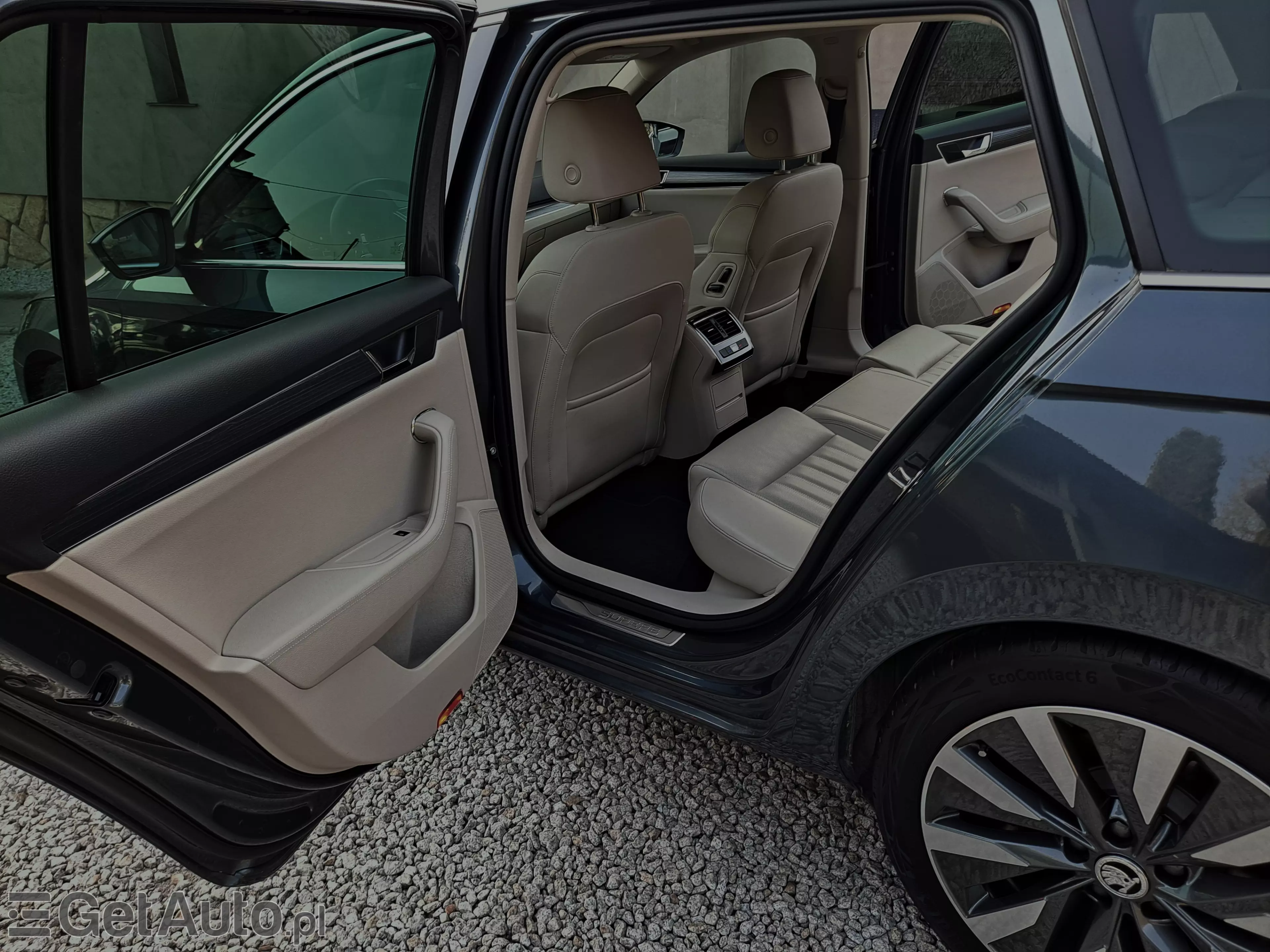 SKODA Superb Sportline DSG