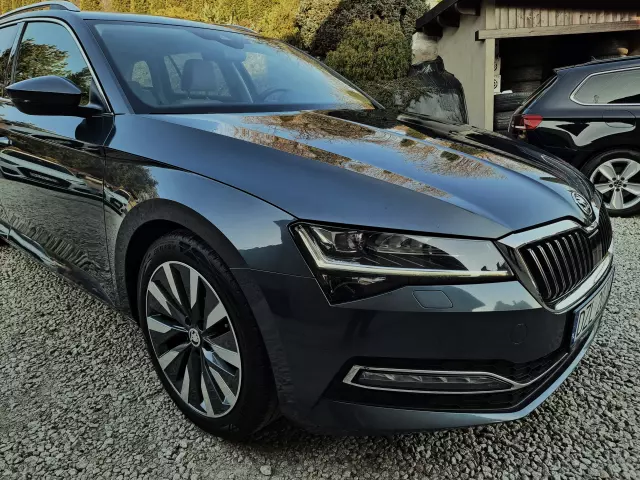 SKODA Superb Sportline DSG