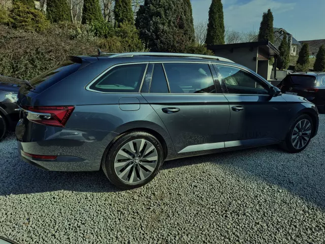 SKODA Superb Sportline DSG
