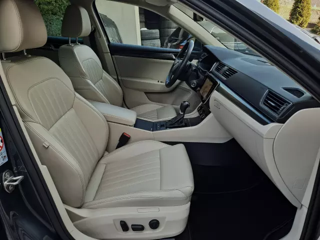 SKODA Superb Sportline DSG