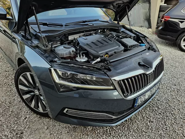 SKODA Superb Sportline DSG