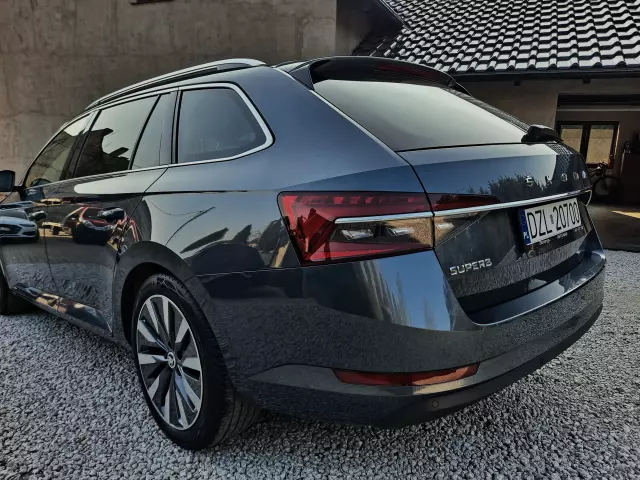 SKODA Superb Sportline DSG