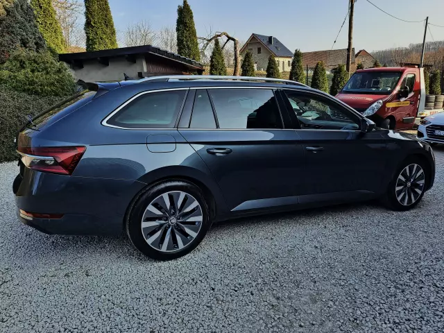 SKODA Superb Sportline DSG