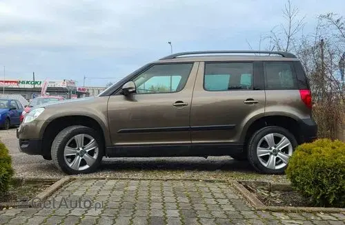 SKODA Yeti 