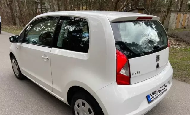 SEAT Mii 