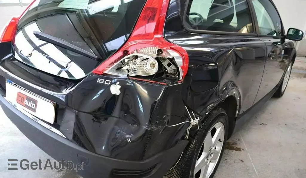 VOLVO C30 