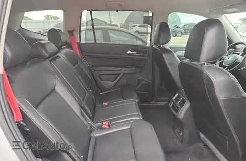 VOLKSWAGEN Atlas 