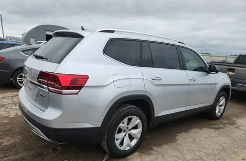 VOLKSWAGEN Atlas 
