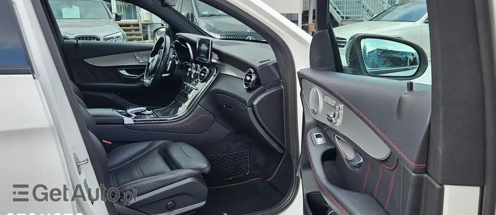 MERCEDES-BENZ GLC AMG 43 4Matic 9G-TRONIC