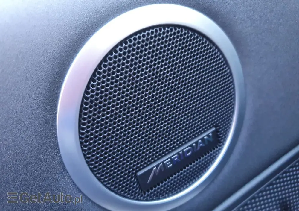 LAND ROVER Discovery 2.0 SD4 HSE Luxury