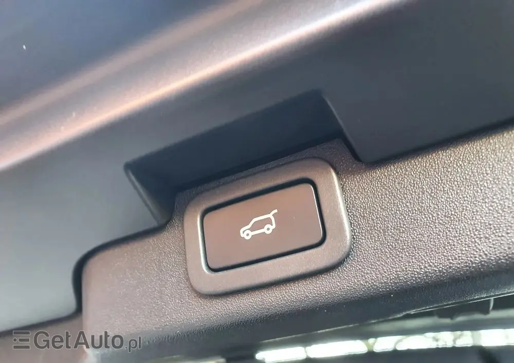 LAND ROVER Discovery 2.0 SD4 HSE Luxury