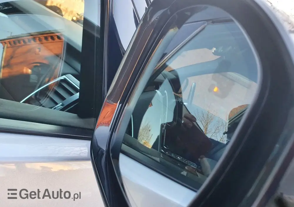 LAND ROVER Discovery 2.0 SD4 HSE Luxury