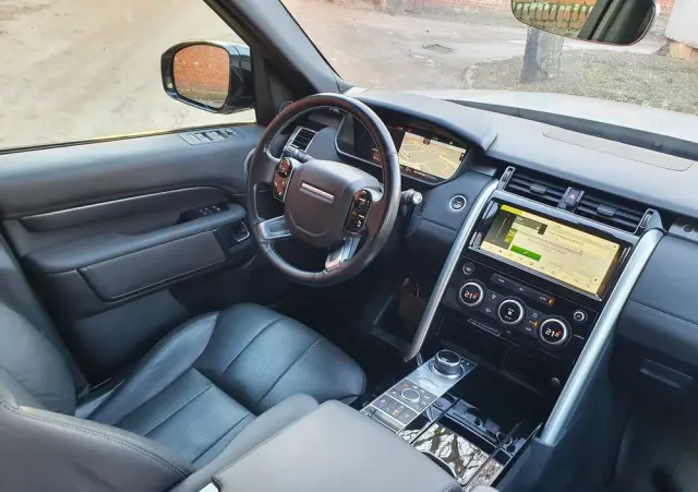 LAND ROVER Discovery 2.0 SD4 HSE Luxury