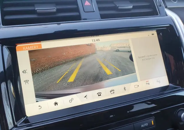 LAND ROVER Discovery 2.0 SD4 HSE Luxury