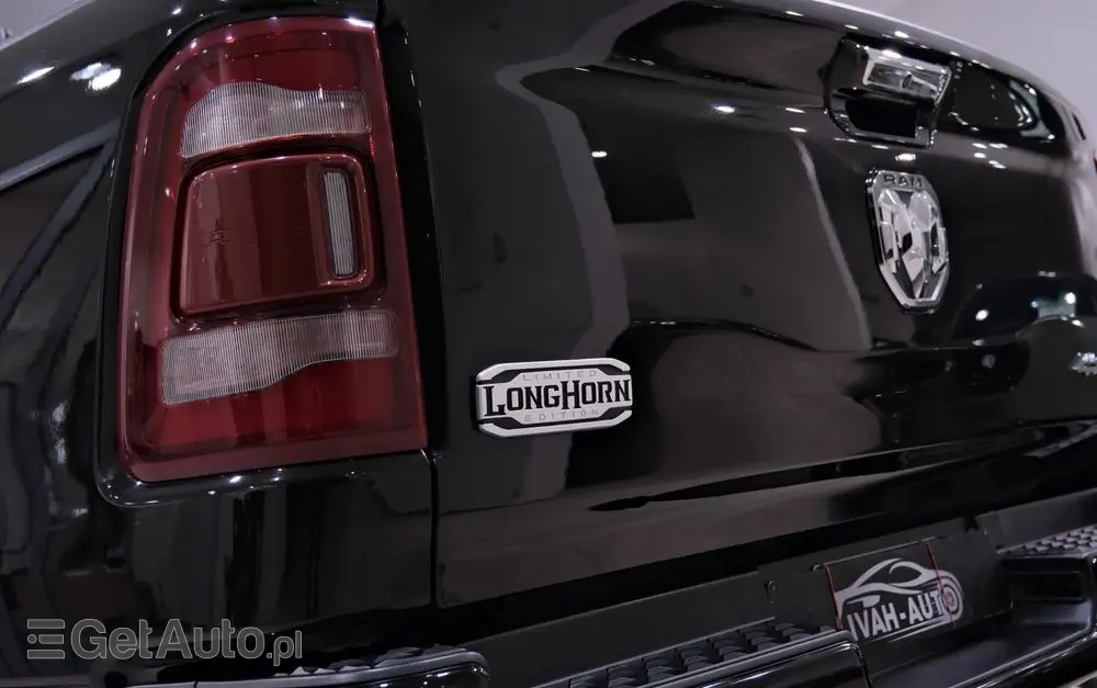 RAM 1500 Crew Cab Longhorn