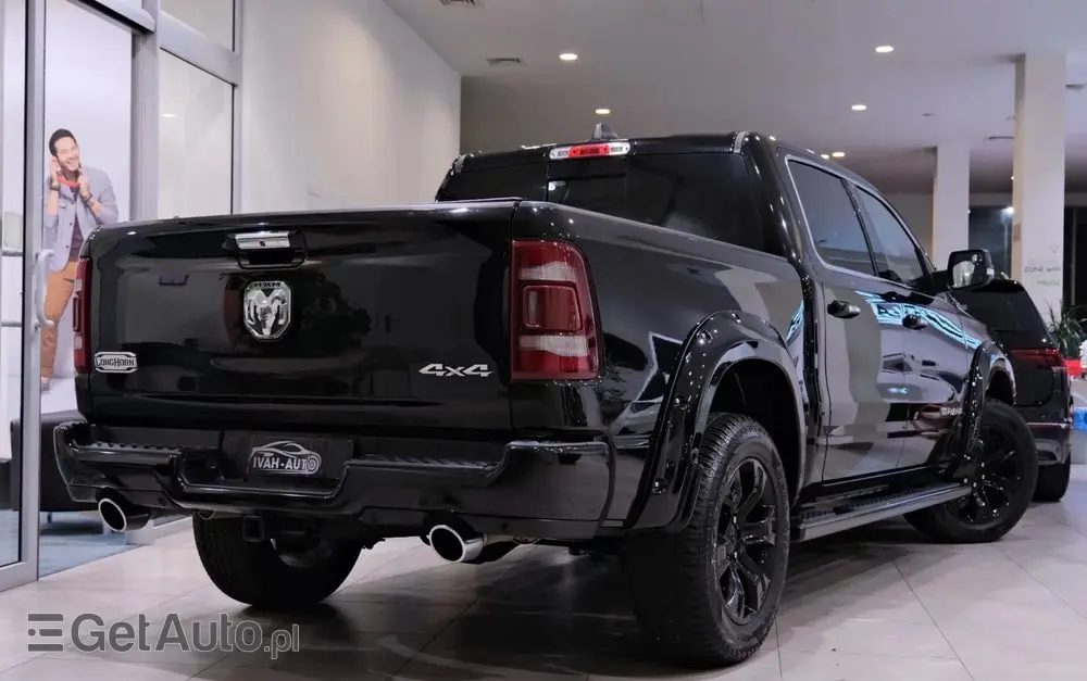 RAM 1500 Crew Cab Longhorn