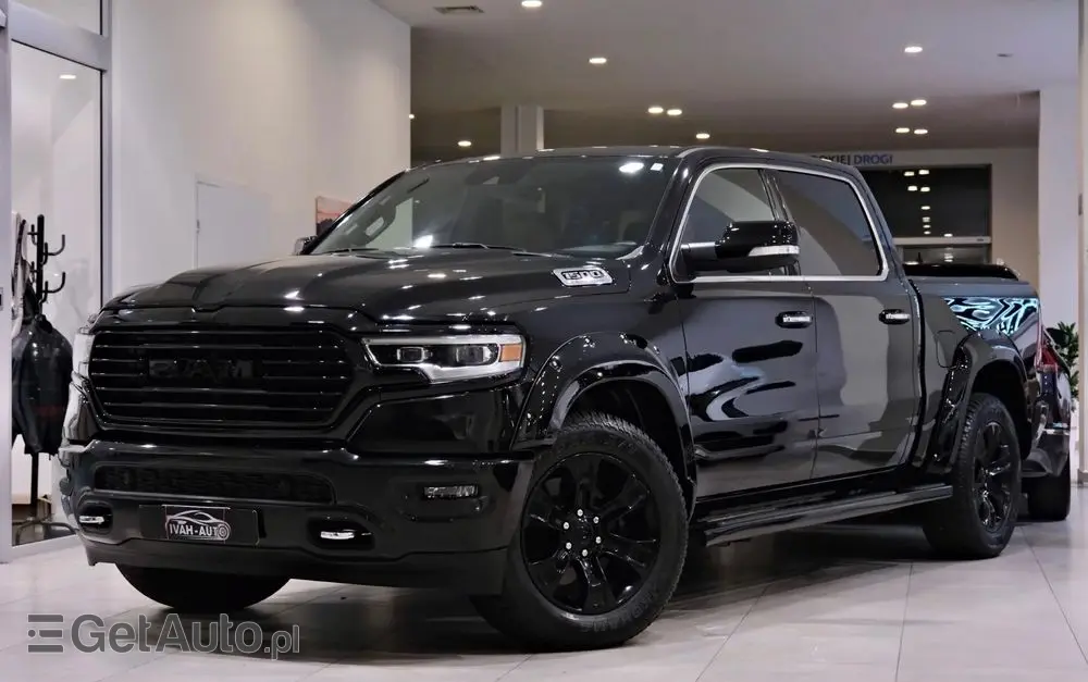 RAM 1500 Crew Cab Longhorn